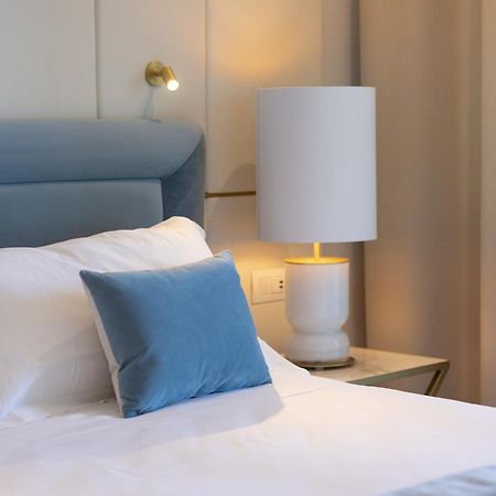 Hotel Tiffany'S リッチョーネ エクステリア 写真
